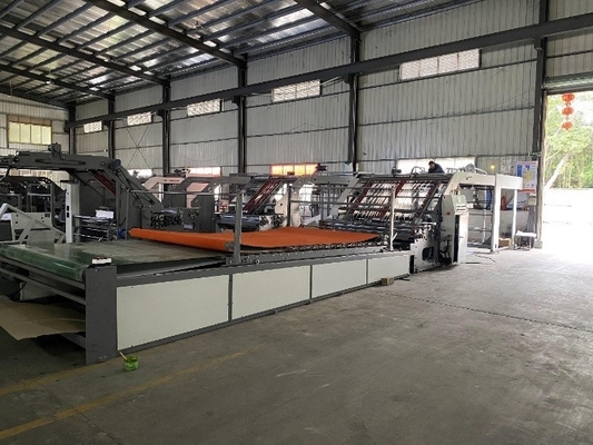 120-600gsm टॉप शीट स्वचालित 5 प्लाई बांसुरी लैमिनेटर आईएसओ सीई