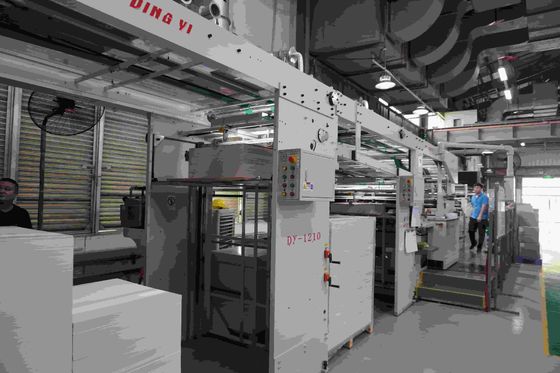 मल्टी लेयर कार्डबोर्ड वस्त्र हैंगर/माउस ट्रैप/मशीन